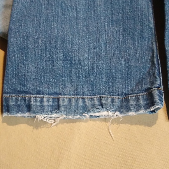 Lucky Brand – Blue - 4/27 – Boot Cut – Low Rise - Picture 3 of 14
